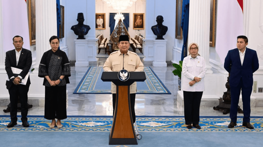 presiden prabowo umumkan thr