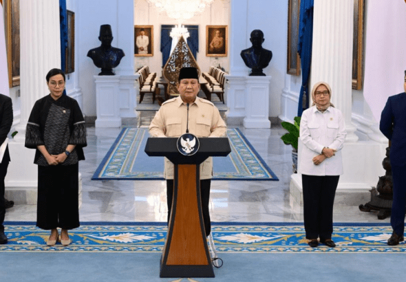 presiden prabowo umumkan thr