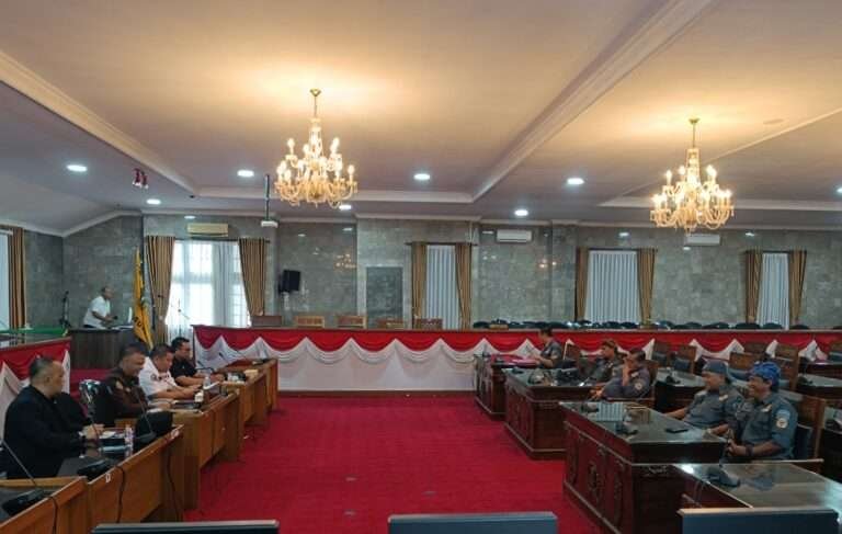 cb3c30a3-c822-4cf5-bbc7-c4f9ca13dc4c