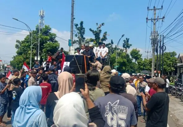 Aksi Damai Forum RTRW Kota Sukabumi